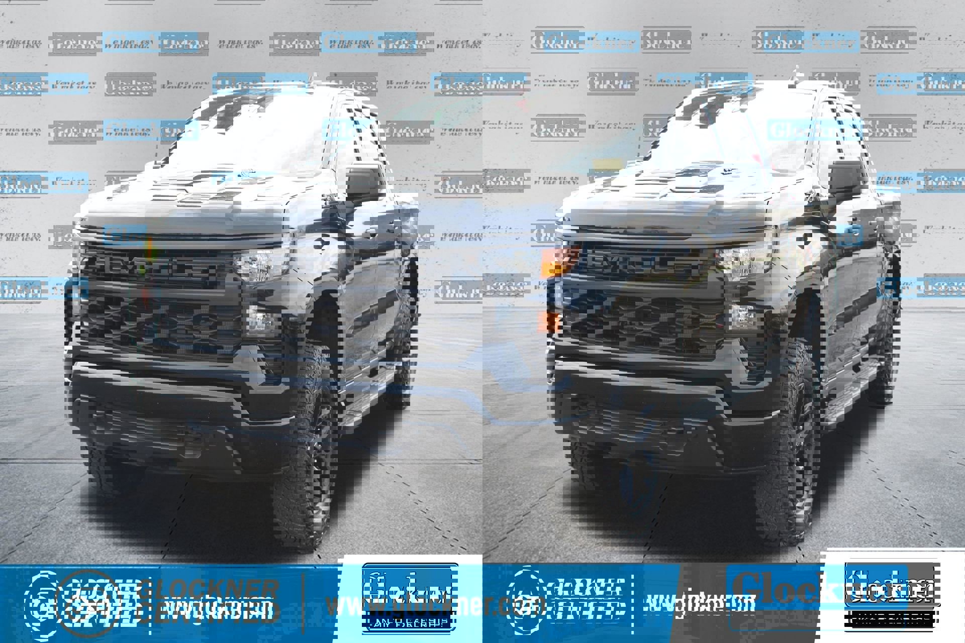 Used 2025 Chevrolet Silverado 1500 Custom Trail Boss w/ Dark Appearance Package image 1