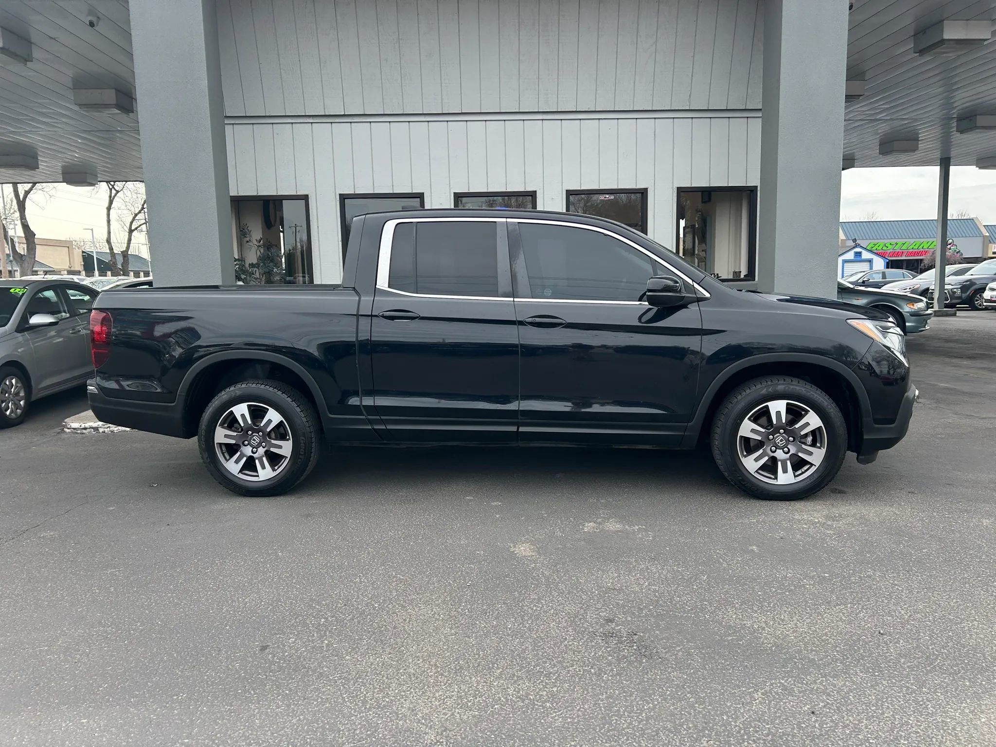 Used 2017 Honda Ridgeline RTL image 30