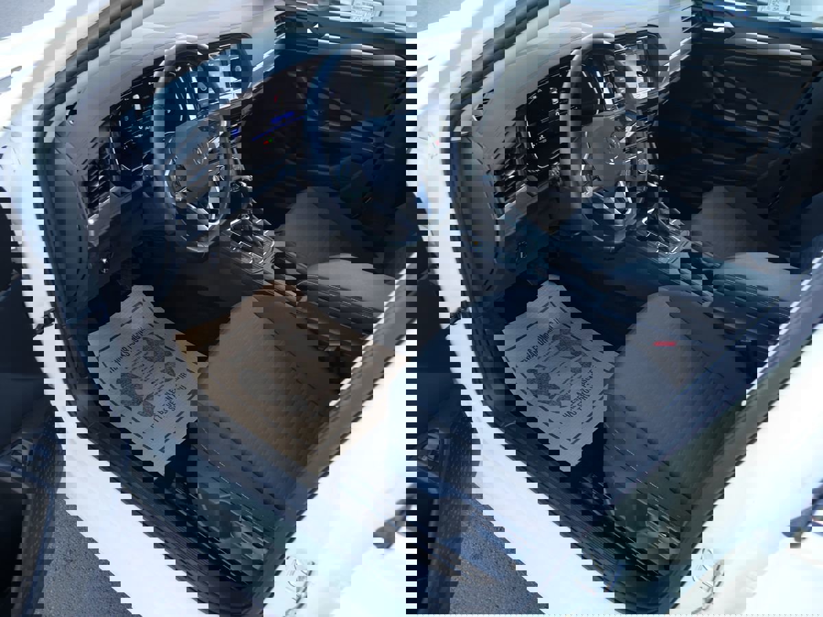 Used 2024 Volkswagen Jetta S image 9