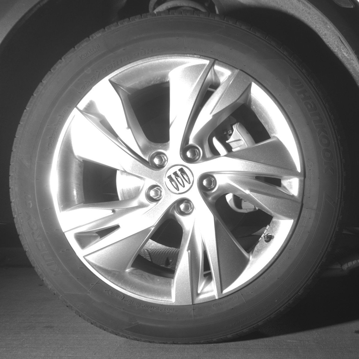 Used 2025 Buick Encore GX Preferred AWD/4WD image 13