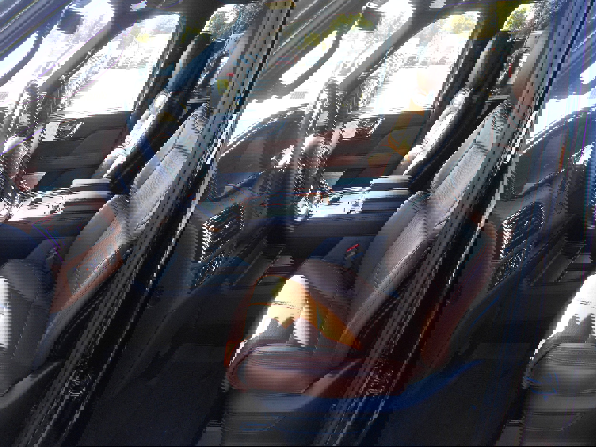 Used 2024 Lincoln Navigator Reserve image 11