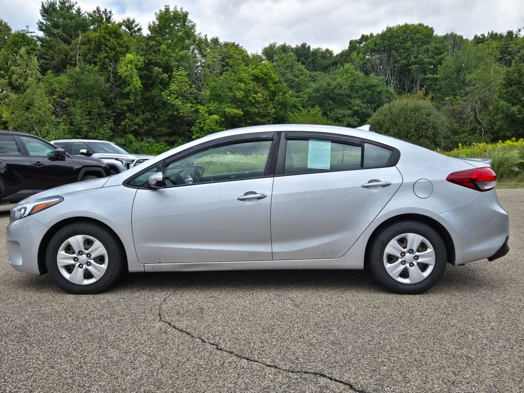 Used 2018 Kia Forte LX w/ Sports Package FWD image 2
