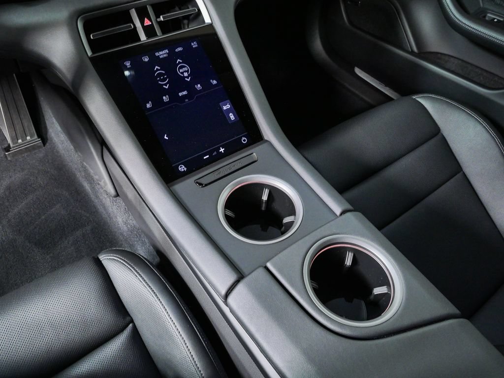 New 2026 Porsche Taycan 4S AWD/4WD image 19
