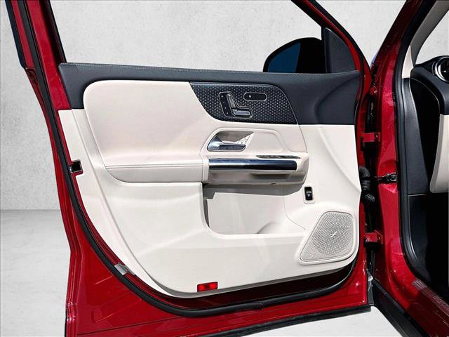 Used 2026 Mercedes-Benz GLA 250 image 18