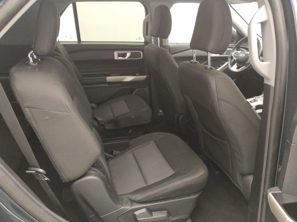 Used 2022 Ford Explorer XLT image 19