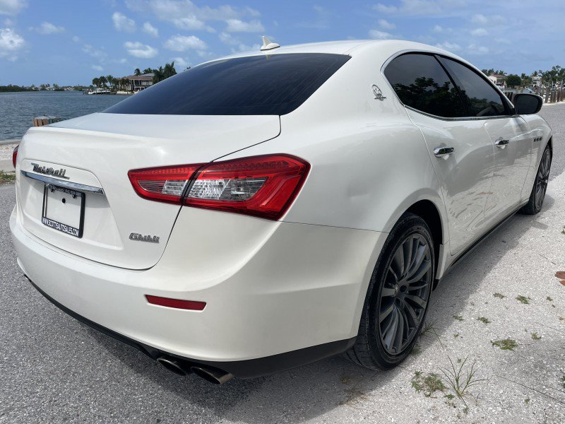 Used 2017 Maserati Ghibli RWD image 6