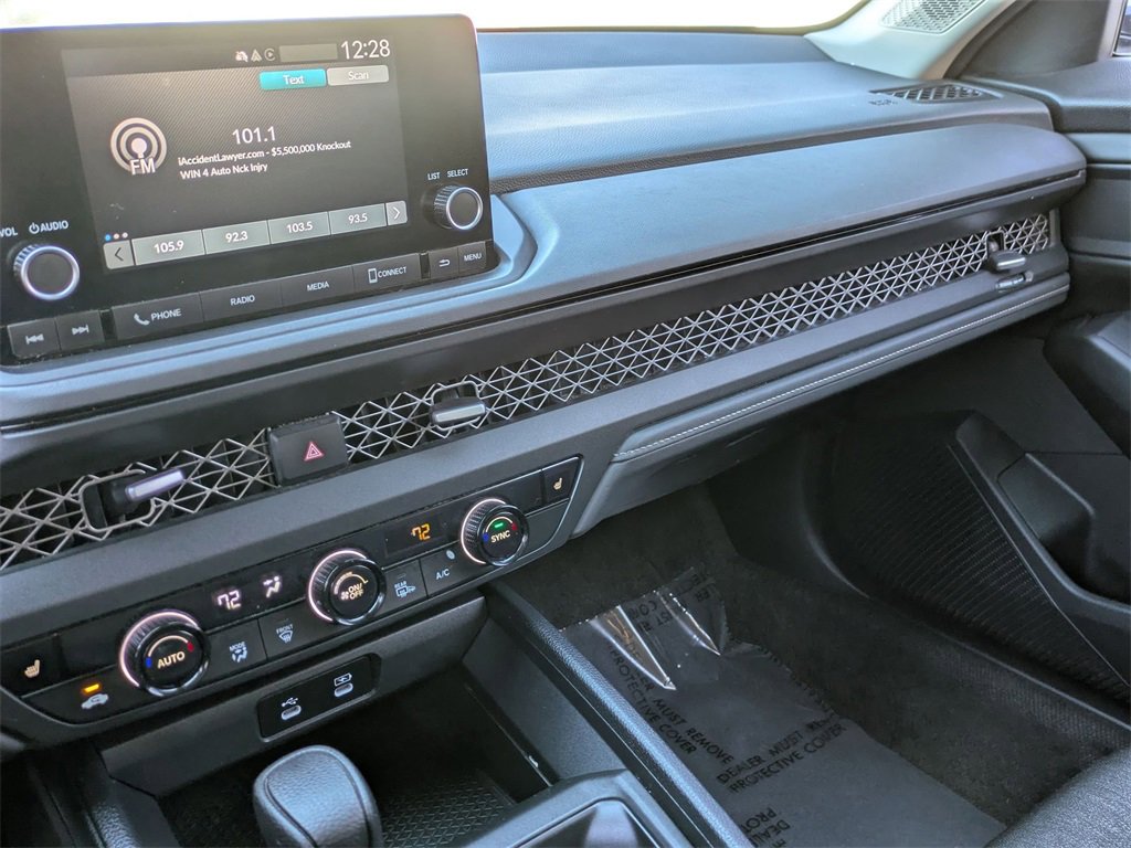 Used 2024 Honda Accord EX image 15