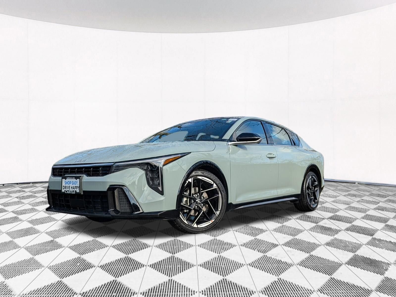 Used 2025 Kia K4 GT-Line w/ GT-Line Sunroof Package image 2