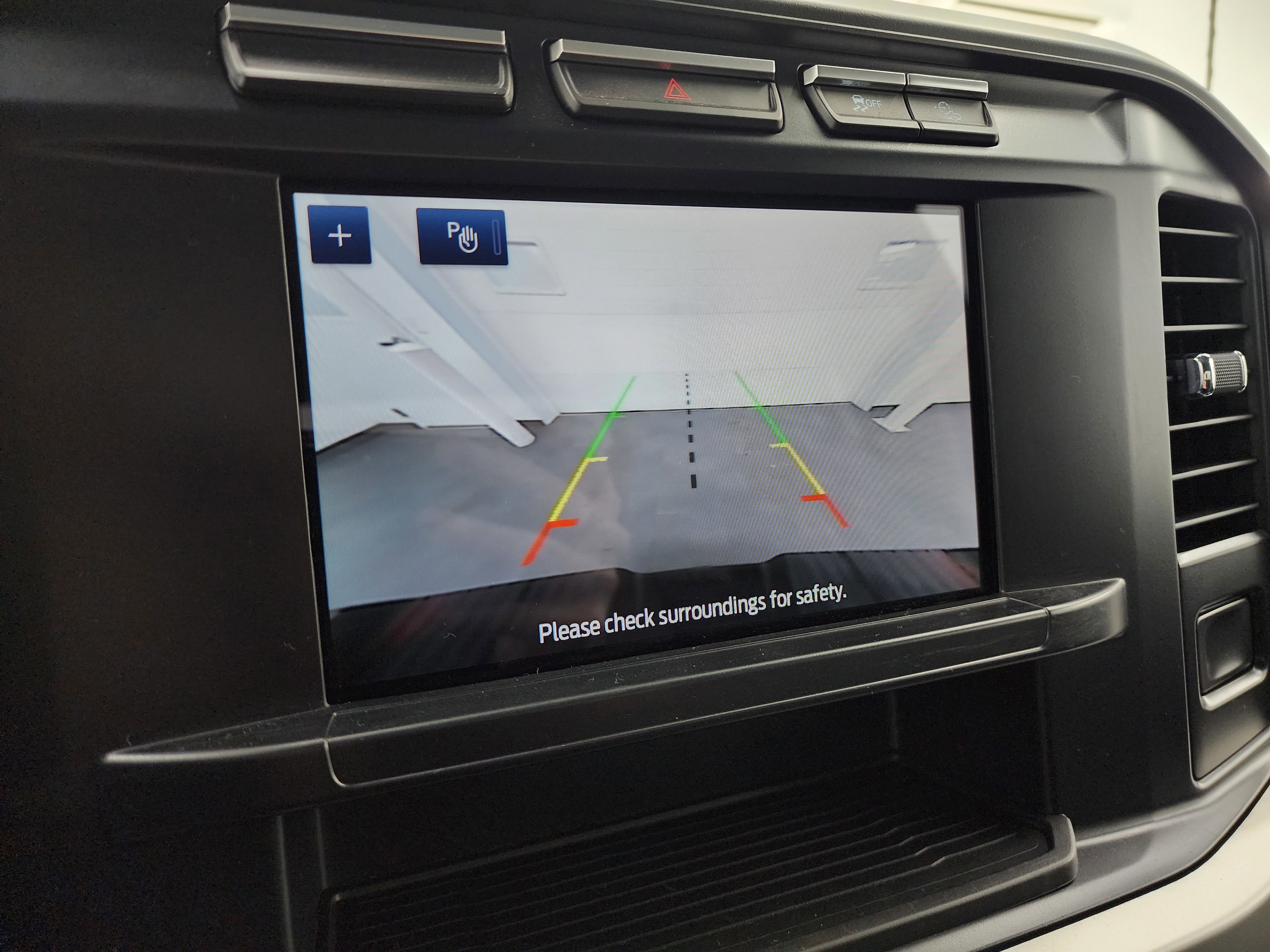 Used 2024 Ford F350 XLT w/ Tremor Off-Road Package image 16