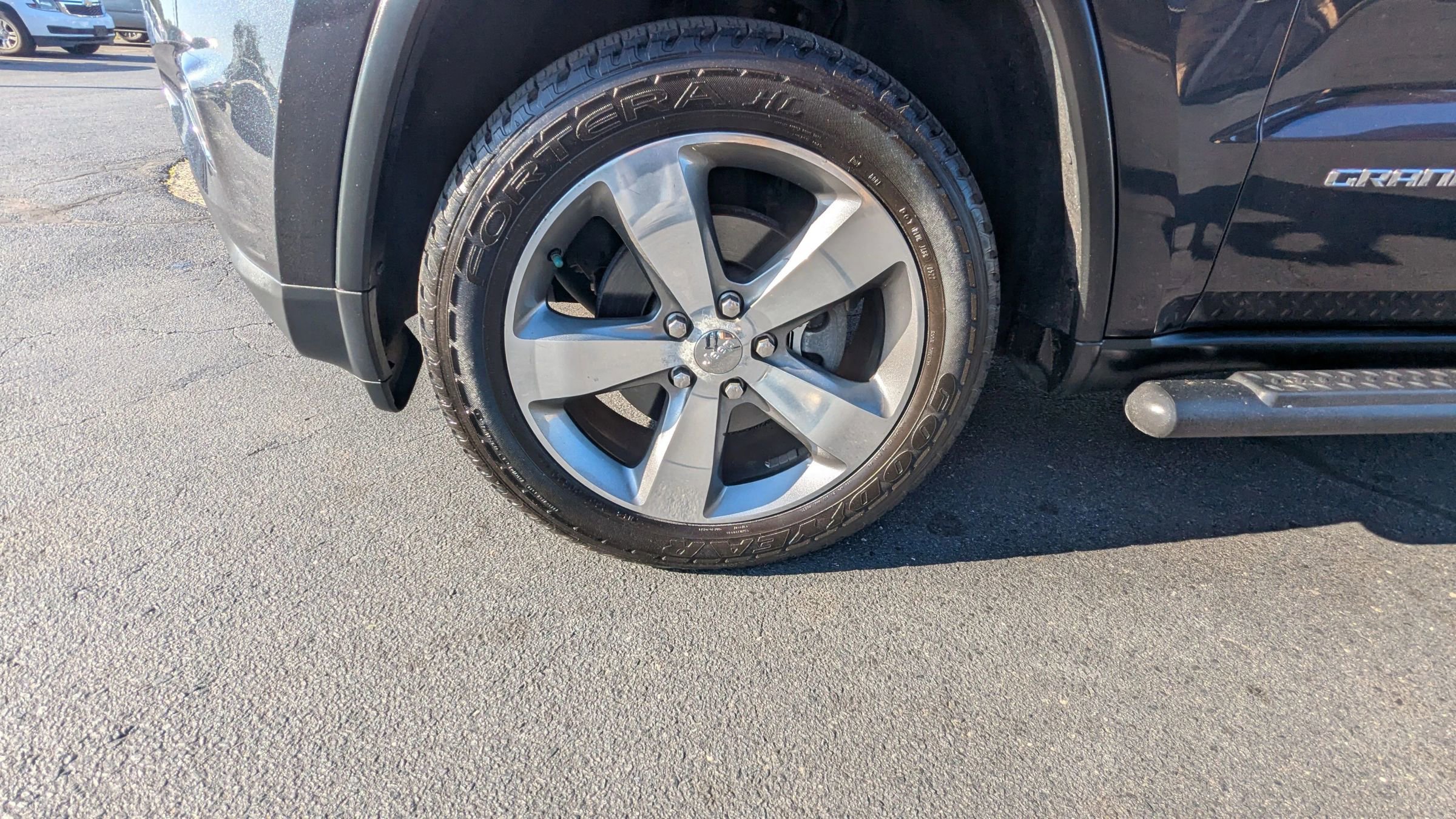 Used 2014 Jeep Grand Cherokee Limited AWD/4WD image 30