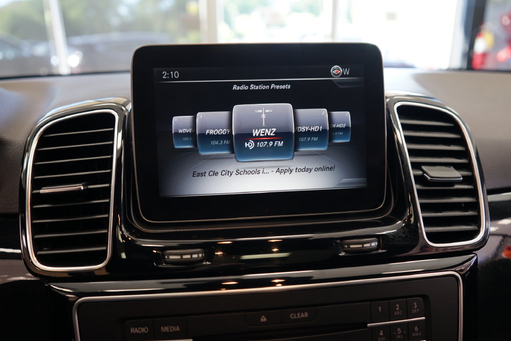 Used 2017 Mercedes-Benz GLE 350 4MATIC w/ Premium 1 Package image 34