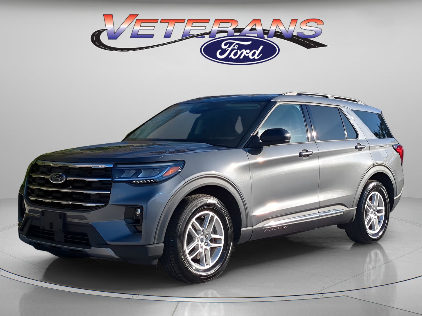 New 2025 Ford Explorer Active w/ Active Comfort Package