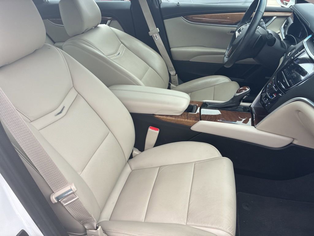 Used 2018 Cadillac XTS Luxury w/ Driver Awareness Package FWD image 11