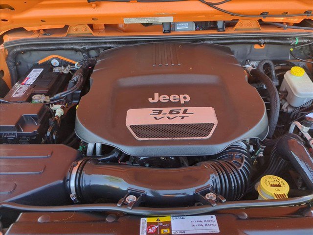 Used 2013 Jeep Wrangler Sport AWD/4WD image 20