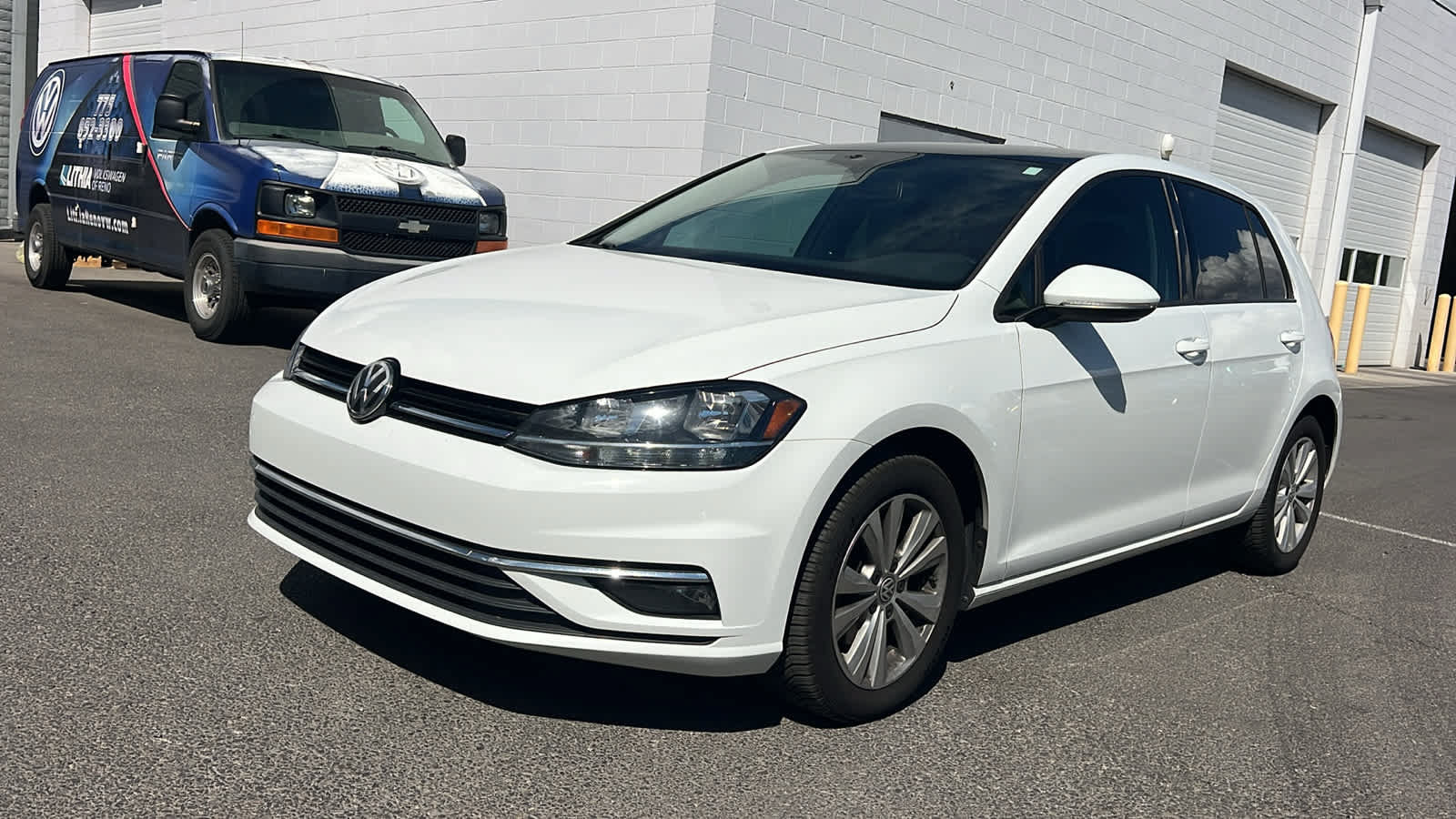 Used 2019 Volkswagen Golf SE
