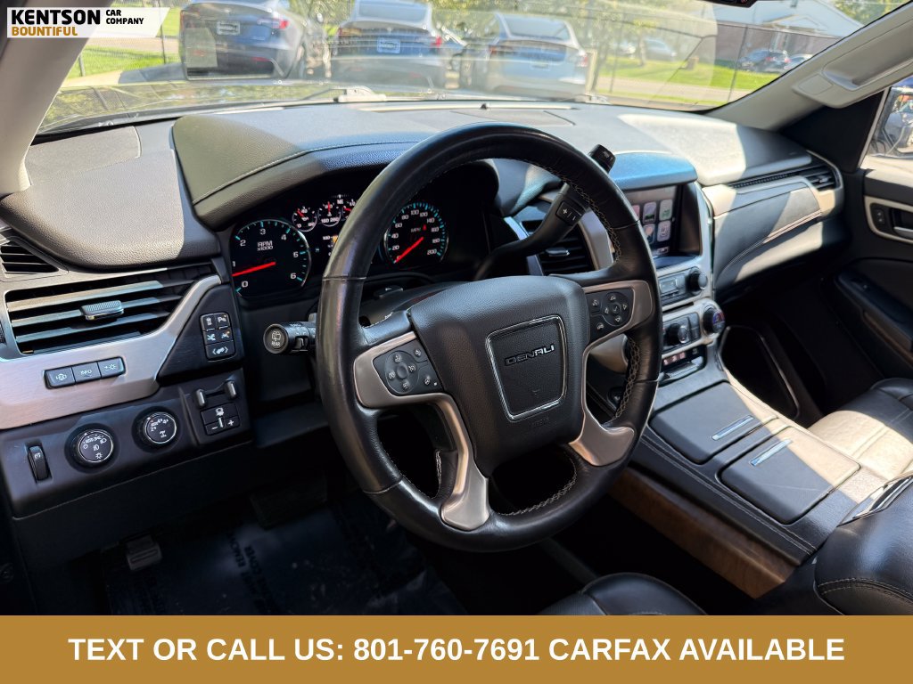 Used 2018 GMC Yukon XL Denali w/ Denali Ultimate Package AWD/4WD image 26