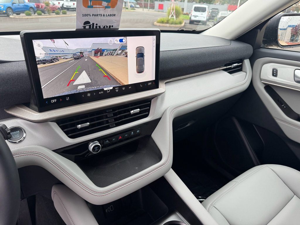 New 2026 Ford Explorer Active image 29