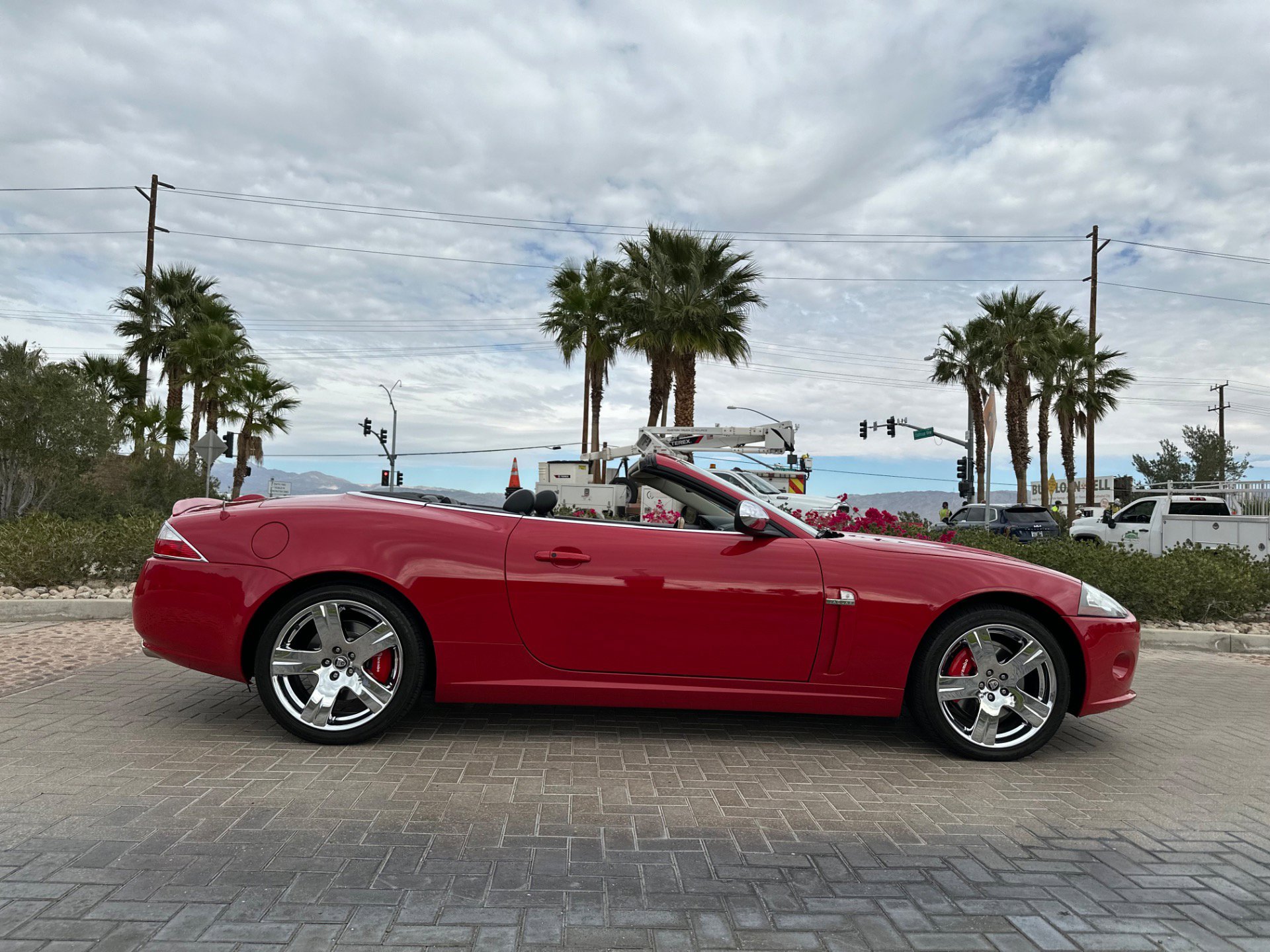 Used 2007 Jaguar XK Convertible image 33