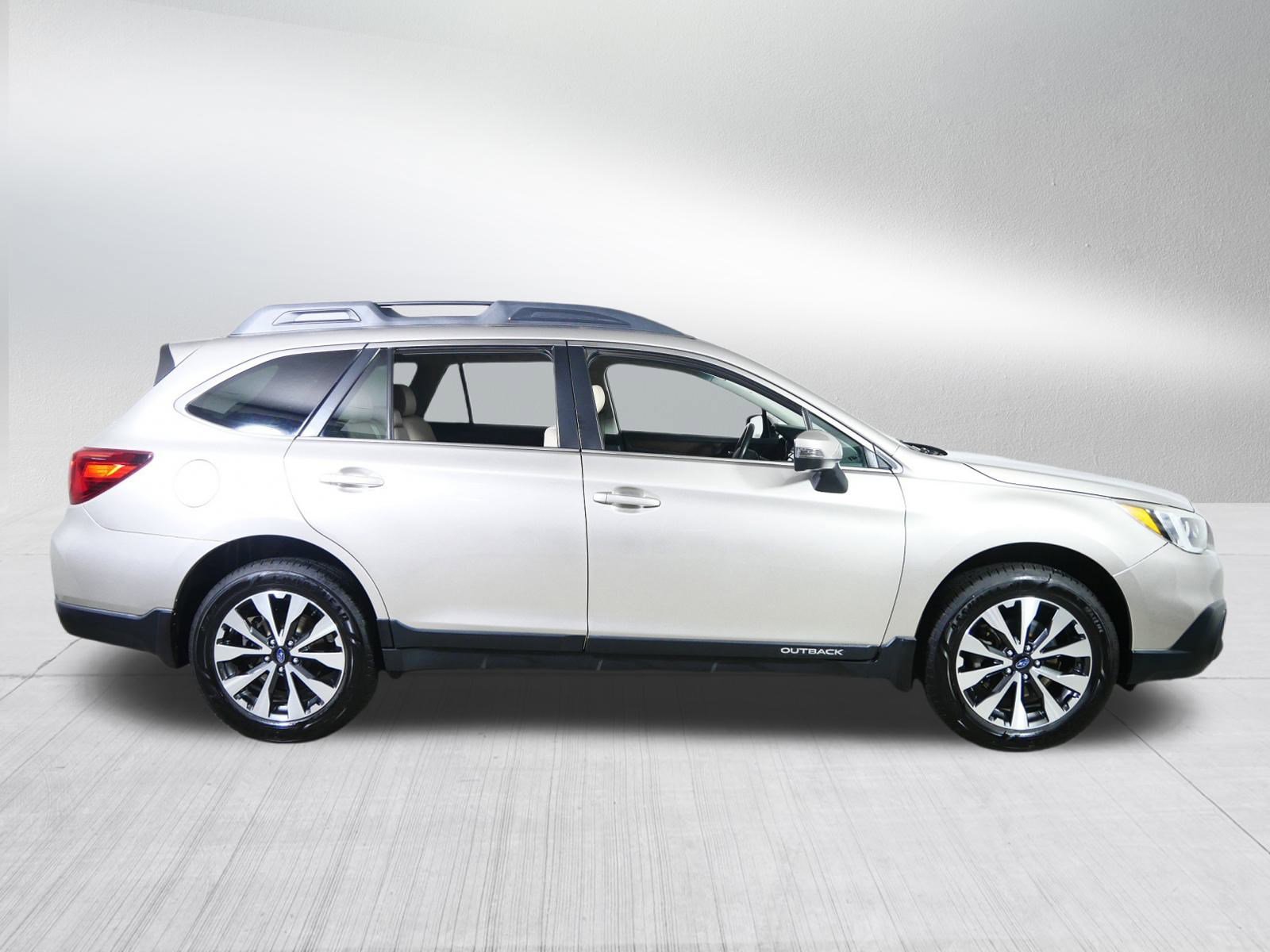 Used 2017 Subaru Outback 2.5i Limited image 8
