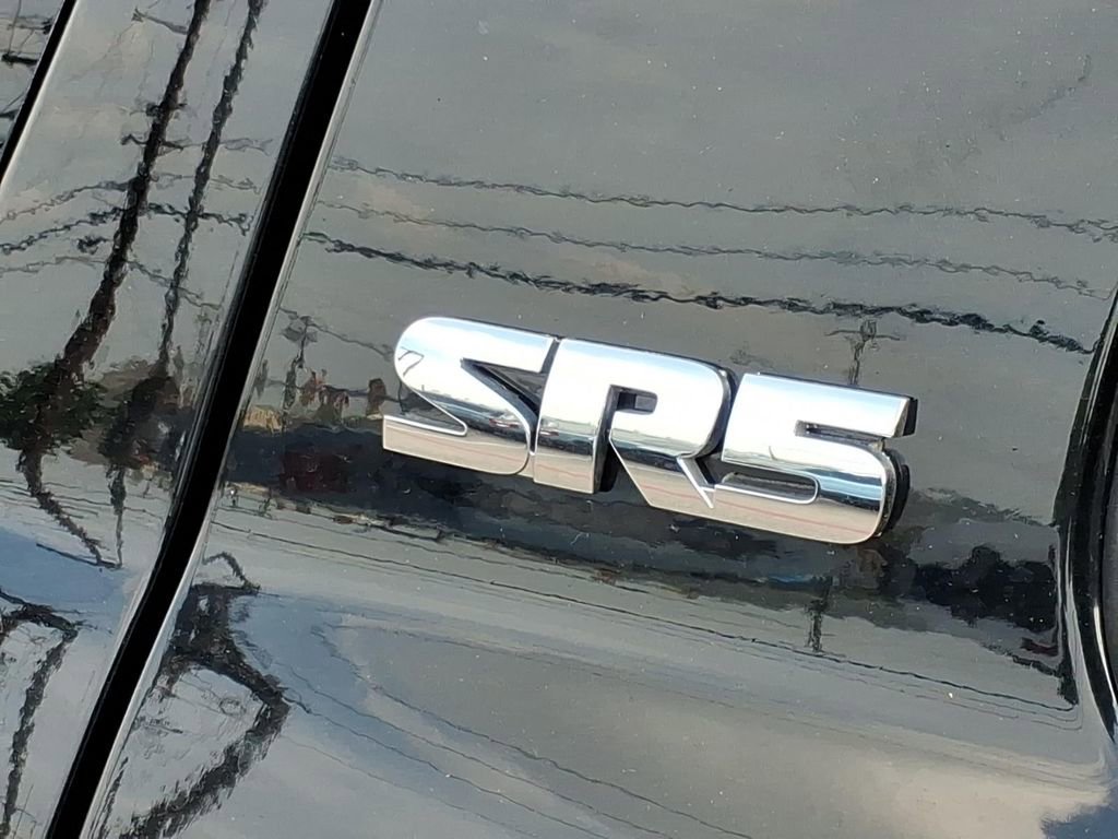 Used 2020 Toyota Sequoia SR5 RWD image 3