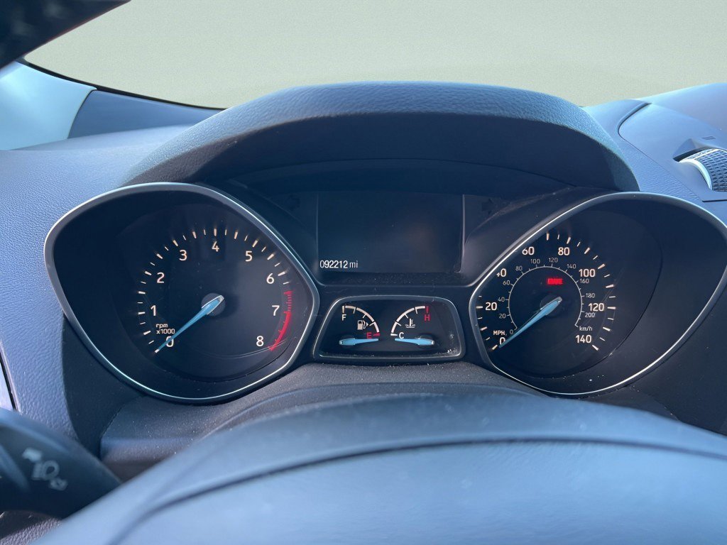 Used 2017 Ford Escape Titanium image 25