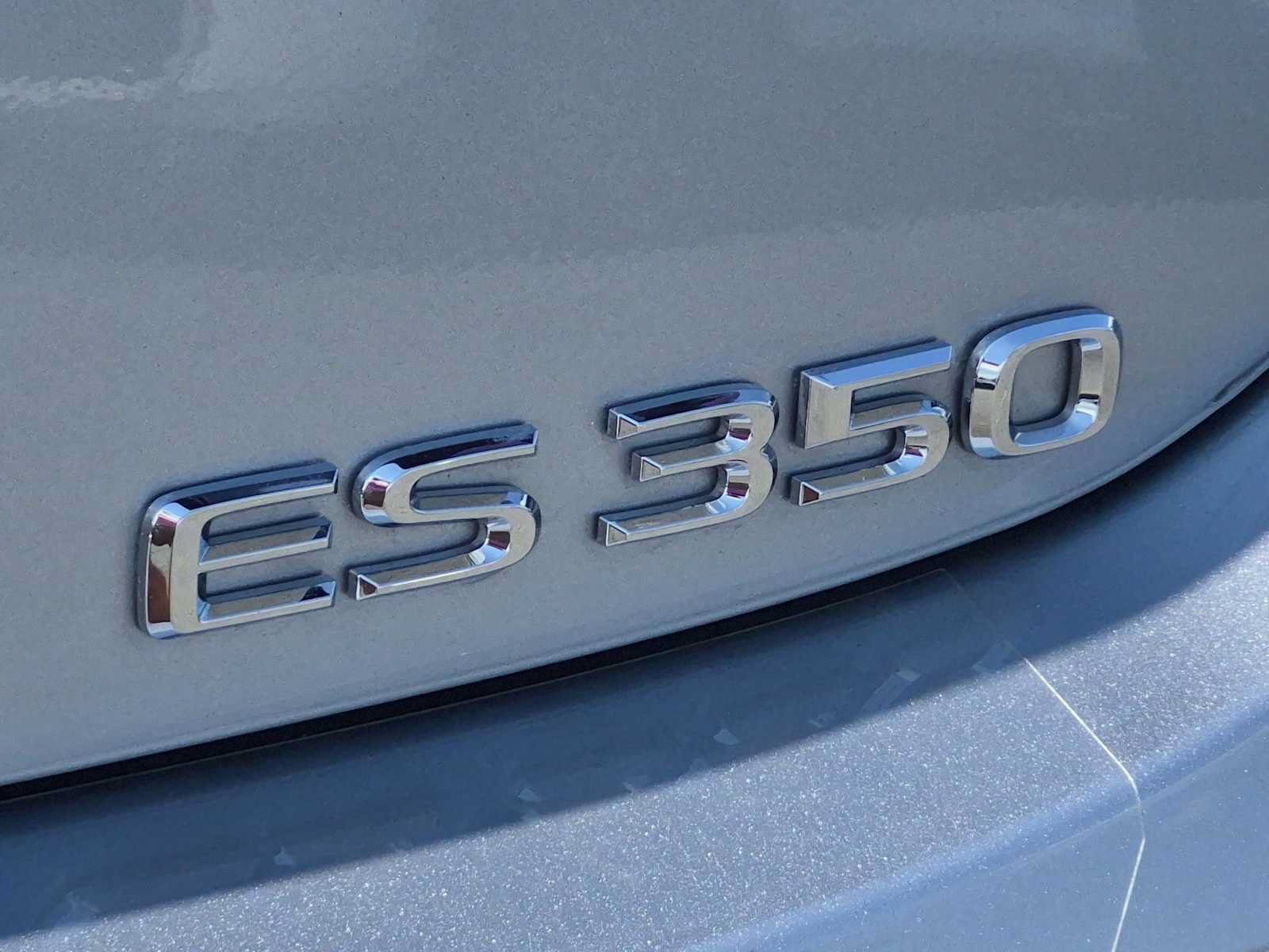 Used 2024 Lexus ES 350 w/ Premium Package FWD image 13