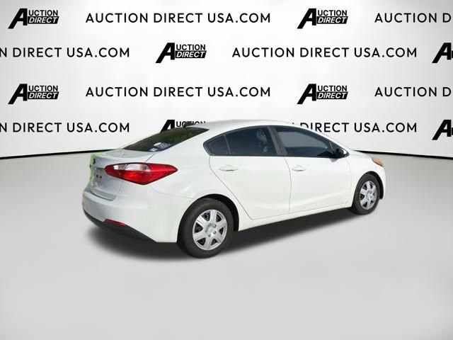 Used 2016 Kia Forte LX image 8