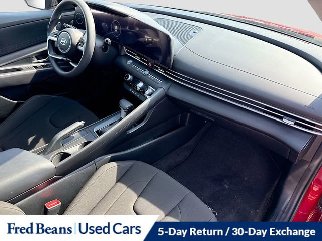 Certified 2024 Hyundai Elantra SEL image 29