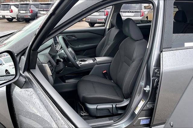 Certified 2025 Nissan Rogue S image 18