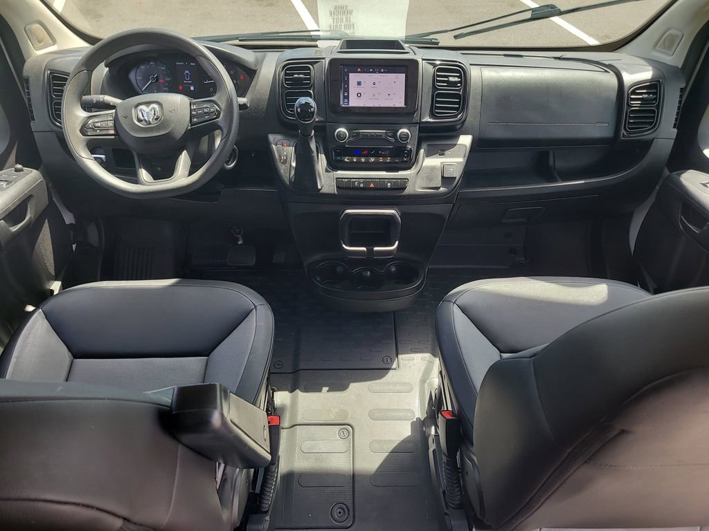 Used 2025 RAM ProMaster 2500 w/ Convenience Group image 13