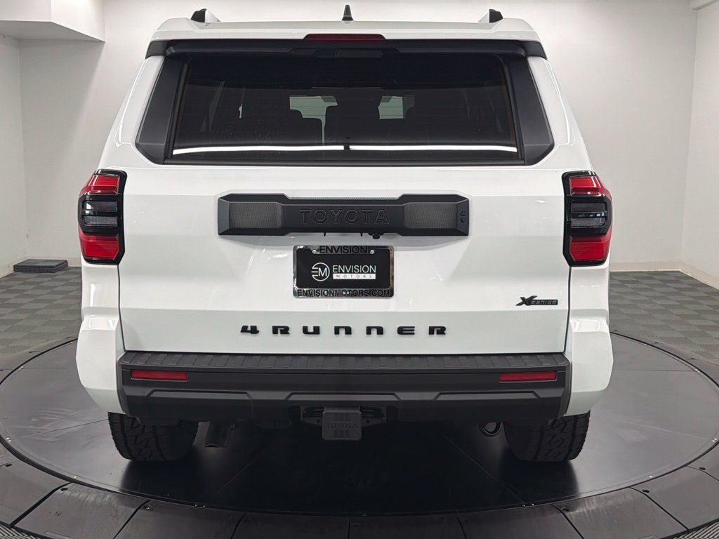 Certified 2026 Toyota 4Runner SR5 AWD/4WD image 11