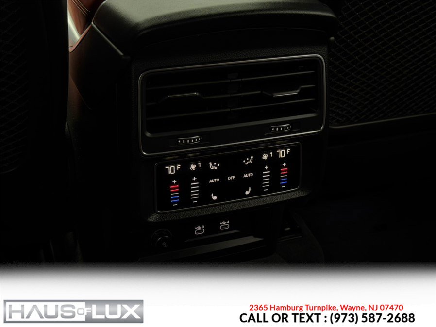 Used 2021 Audi SQ8 Prestige w/ Prestige Package AWD/4WD image 28