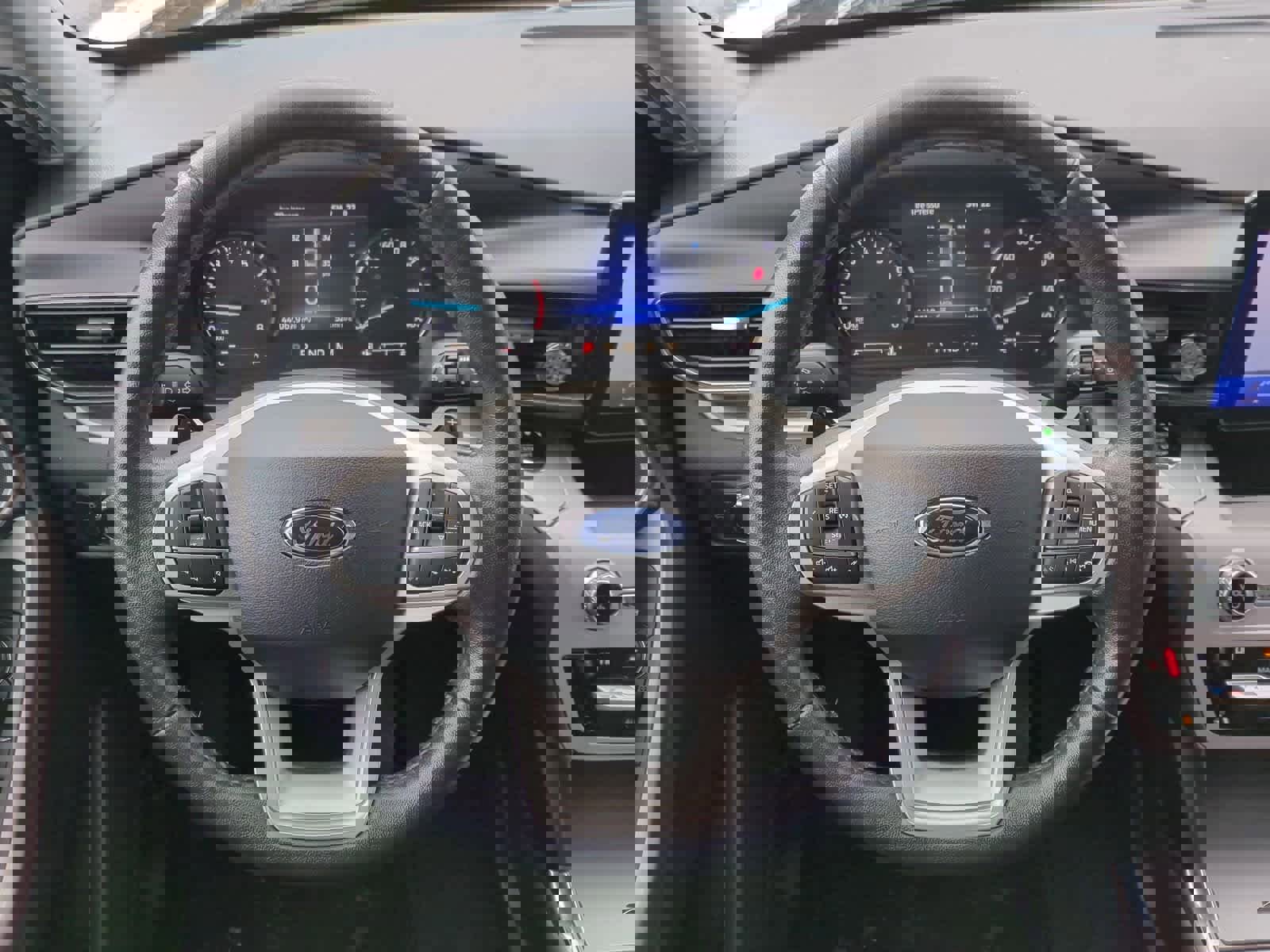 Used 2020 Ford Explorer XLT w/ Equipment Group 202A image 24