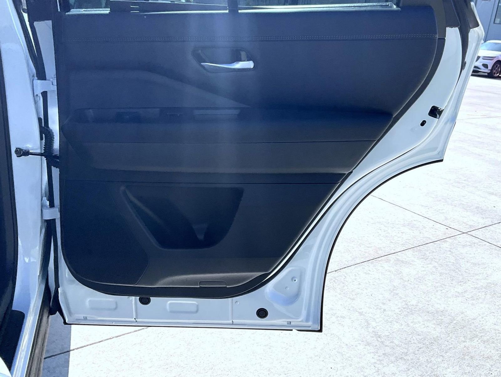New 2026 Nissan Pathfinder Platinum AWD/4WD image 17