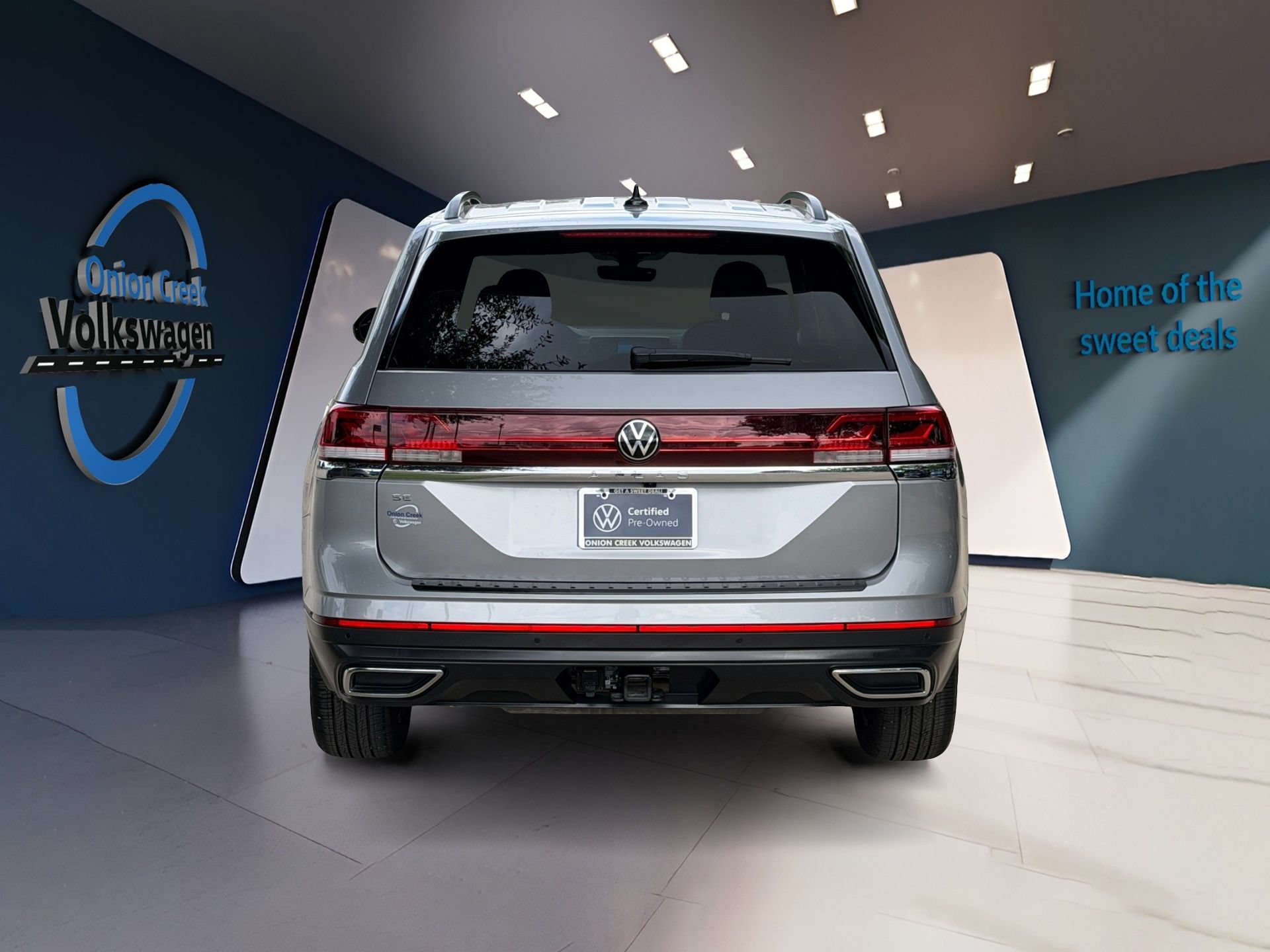 Certified 2026 Volkswagen Atlas SE FWD image 6