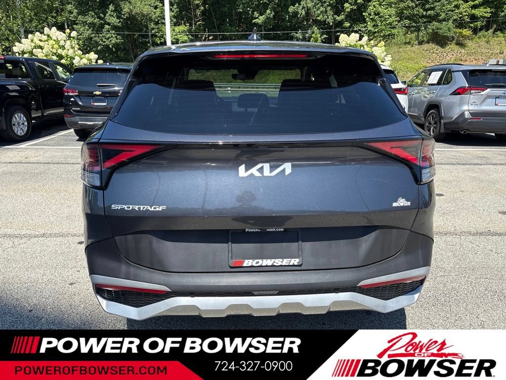 Used 2023 Kia Sportage EX FWD image 4