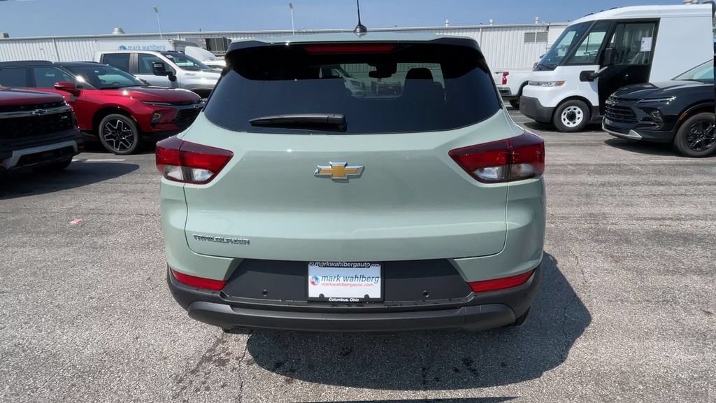 New 2026 Chevrolet TrailBlazer LS w/ LS Convenience Package FWD image 9