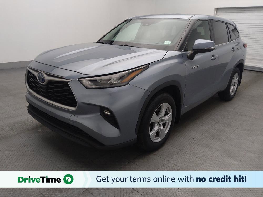 Used 2020 Toyota Highlander LE image 1