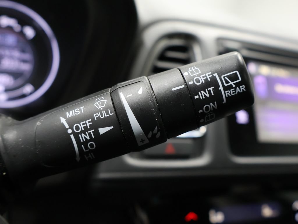 Used 2016 Honda HR-V EX image 38