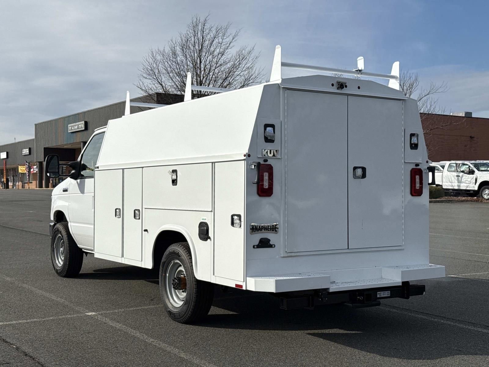 New 2026 Ford E-350 and Econoline 350 Super Duty w/ Power Equipment Group image 5