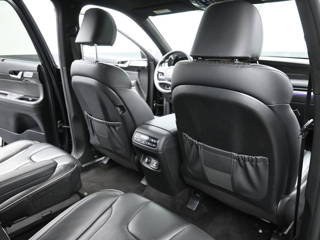 Used 2024 Hyundai Palisade Calligraphy image 12