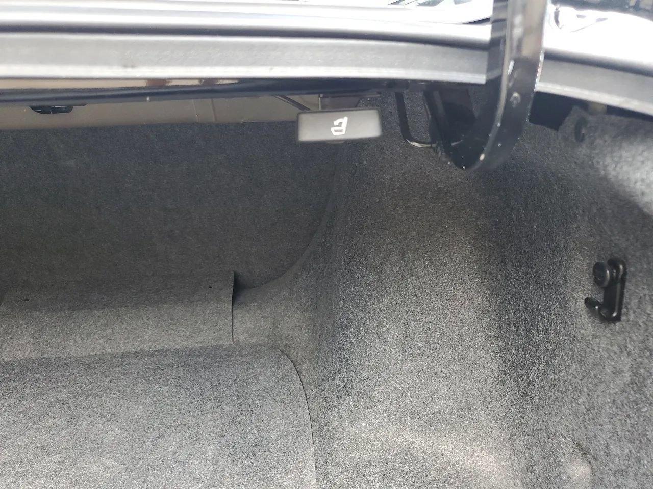 Used 2019 Honda Accord LX image 40