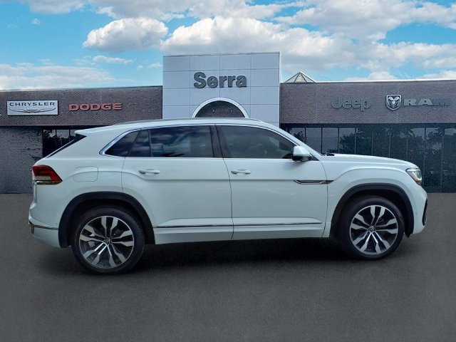 Used 2022 Volkswagen Atlas Cross Sport SEL Premium R-Line AWD/4WD image 8