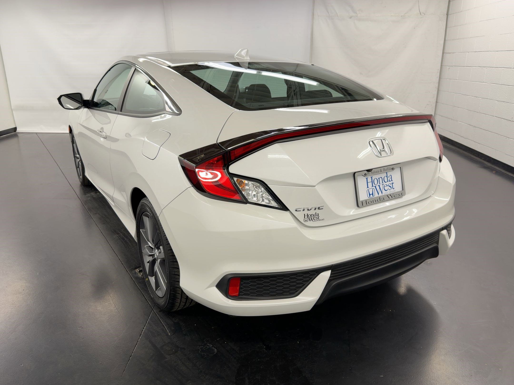 Certified 2019 Honda Civic EX image 3