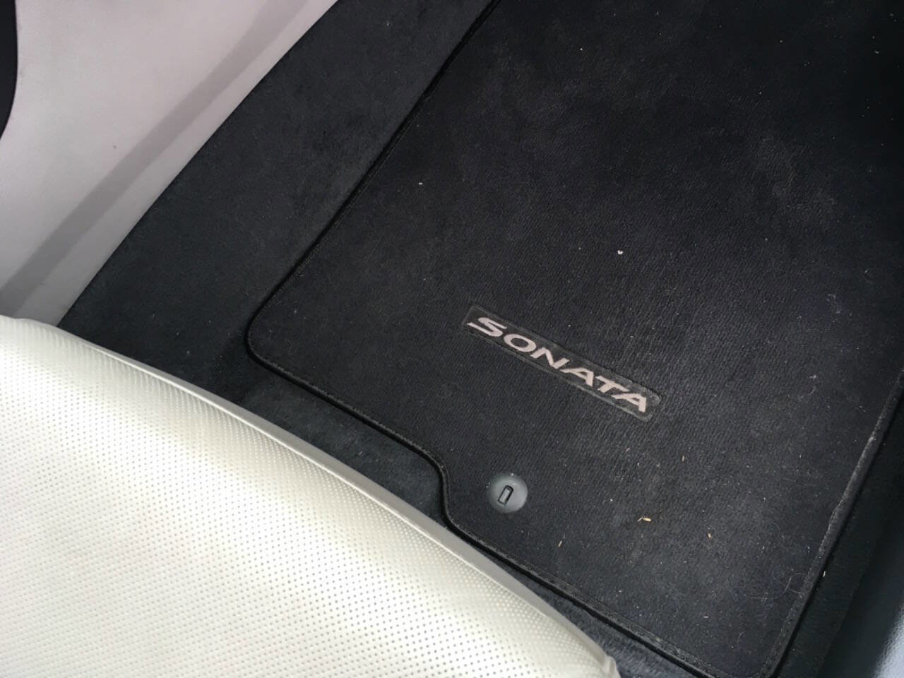 Used 2018 Hyundai Sonata Limited w/ Cargo Package image 24