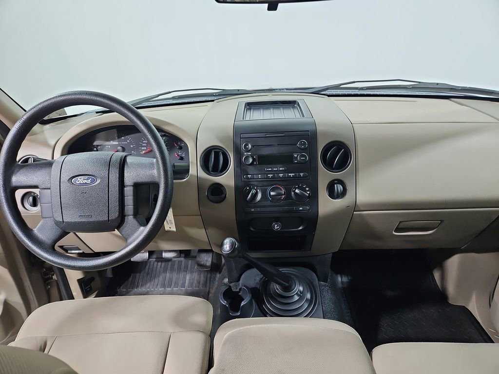 Used 2006 Ford F150 STX image 12
