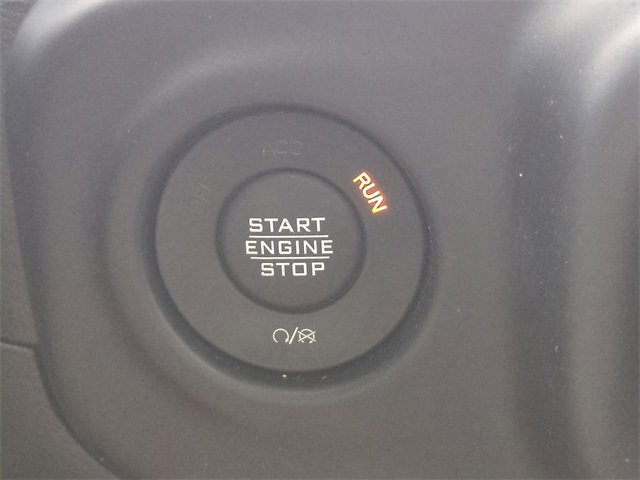 Used 2023 Jeep Gladiator Overland image 27