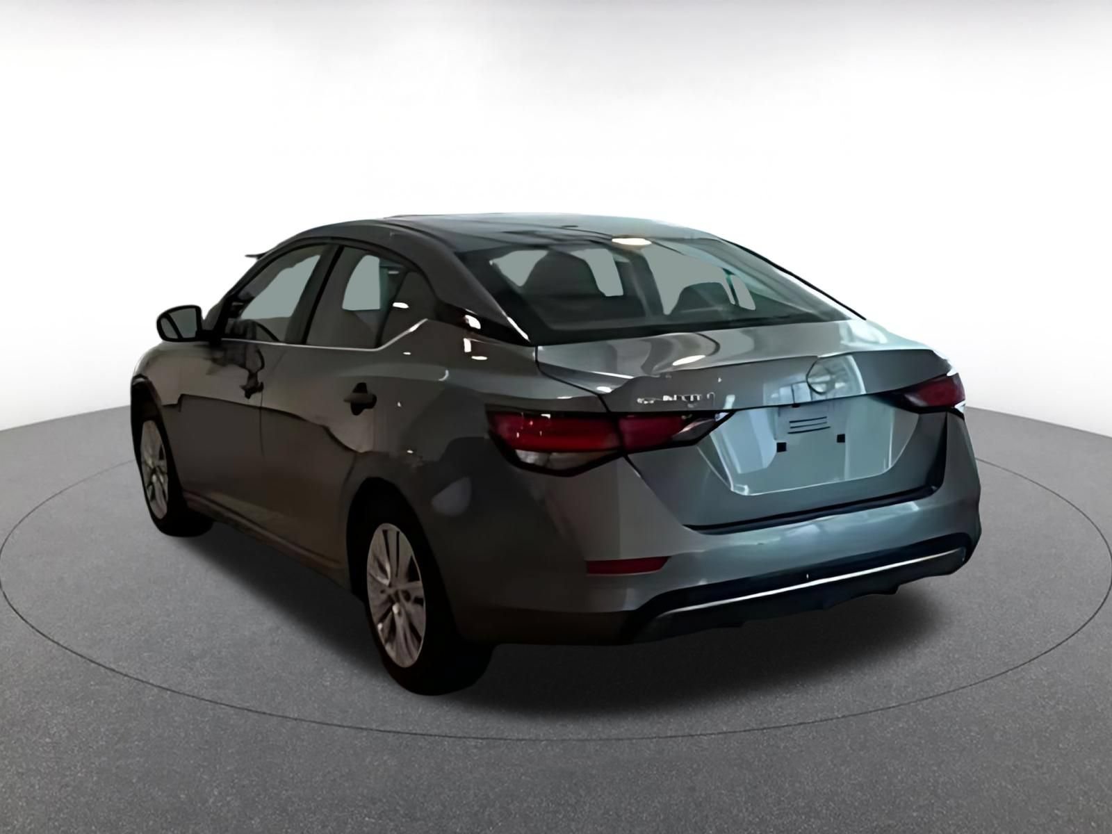 Used 2025 Nissan Sentra S FWD image 16