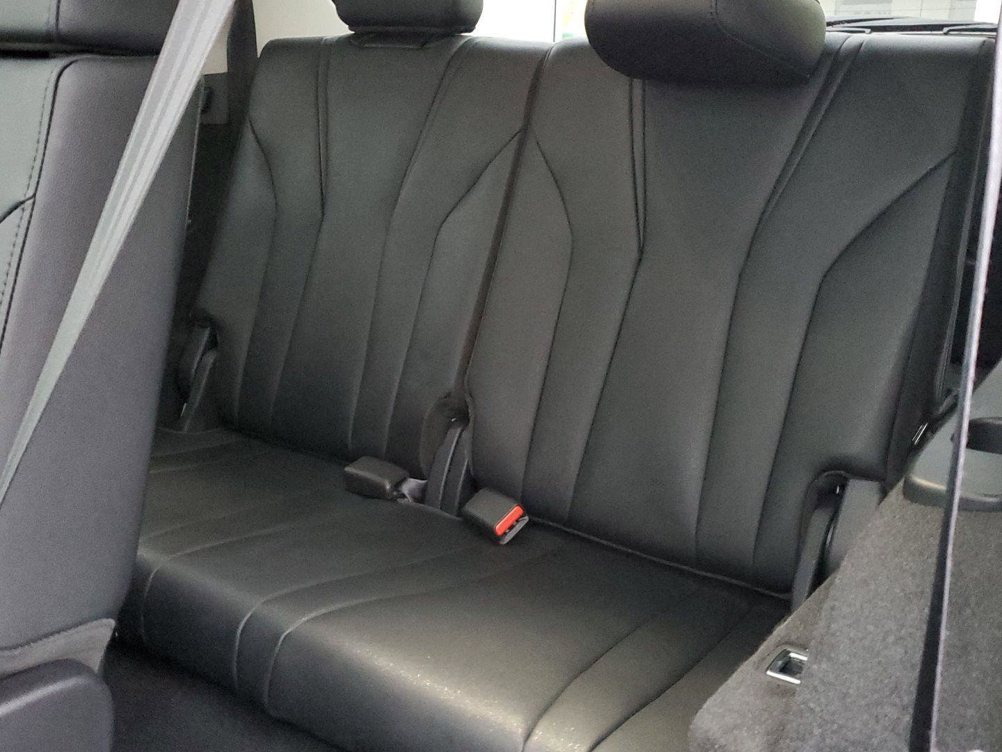 Used 2025 Acura MDX SH-AWD image 36