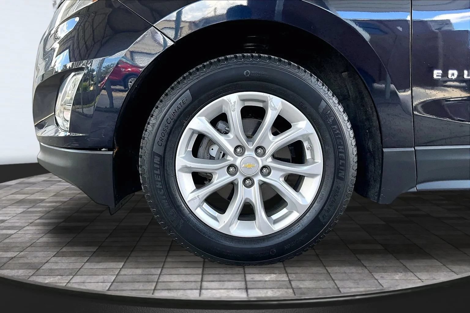 Used 2020 Chevrolet Equinox LT AWD/4WD image 30
